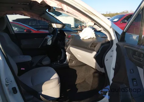 2015 Subaru Forester 2.5I Premium z USA, uszkodzony, nr VIN JF2SJADC3FH403336